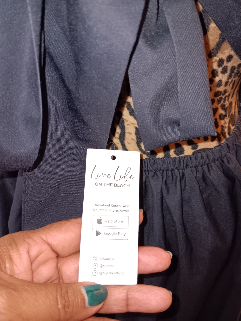 Cupshe Black to White Ombre Maxi Dress with Twist Front - Picture 14 of 14